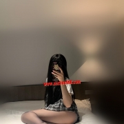 高雄5000 小兮 165 C+、28y #辦公秘書 #客人剛約完的售後： 好幹 給親親   給喇舌