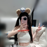 雙北 笑笑 158cm 44kg C奶 20歲 嬌小蘿莉身材，皮膚白嫩像奶油  很會撒嬌黏人，聲音細