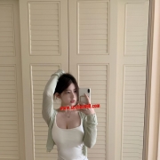 臺中8k 小櫻 167cm 45kg E 身材高挑 敏感水多多 可以舔蛋蛋