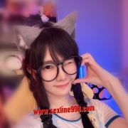秒殺價6000 芷芷 158cm 44kg D 20歲 臉蛋清純可愛，像鄰家妹妹  聲音軟糯