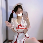 高雄6k 小蝶 156cm.42kg.B.18歲 三點粉嫩敏感 聲音好聽  配合度高,超有女友FU,舔蛋