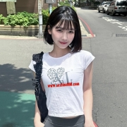 高雄8000 沙士 162 C 20歲 45kg 學生系 單純的氣質 線條明顯 曲線很到位