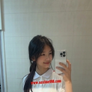 臺南8k 小豆芽157cm-43kg-C-19歲 嫩乾淨的學生妹清純可愛